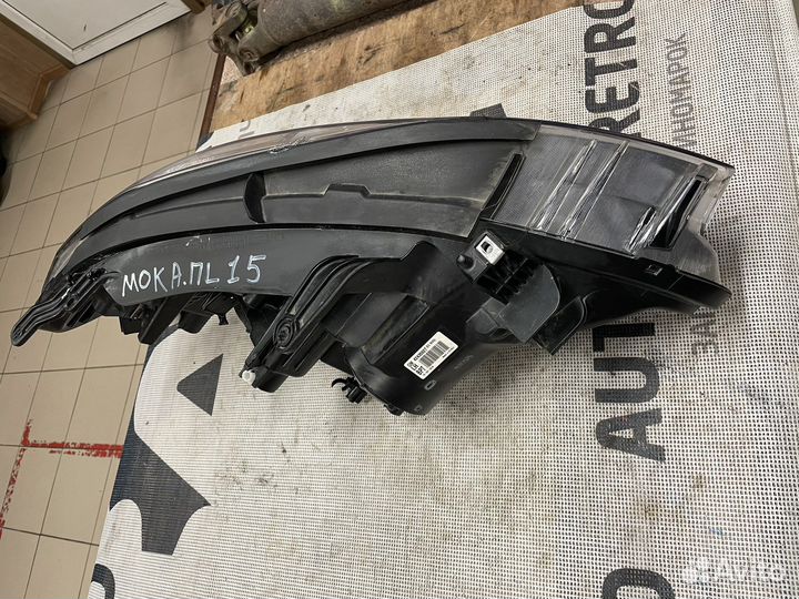 Фара левая Opel Mokka 42435927 галогеновая