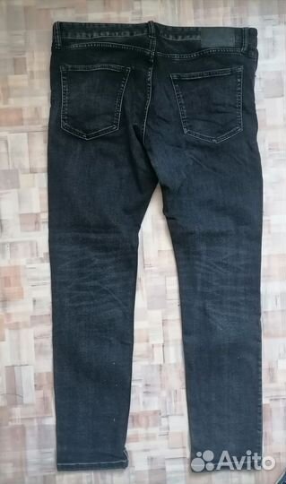 Джинсы мужские