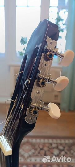 Гитара + чехол + струны + медиаторы