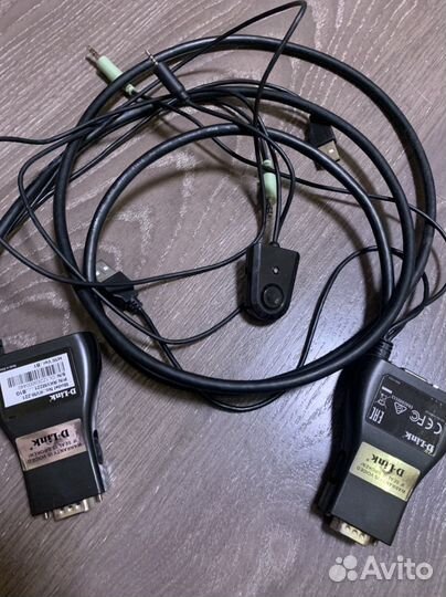 Переключатель D-Link KVM-221