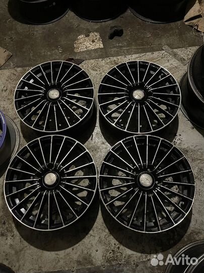 Литые 16, 5 на 114.3