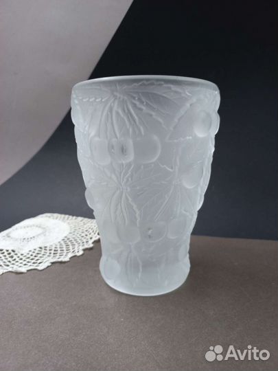 Ваза Баролак Вишня