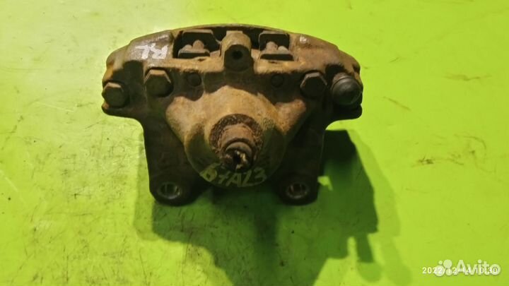 Суппорт задний левый для Mercedes-Benz W124