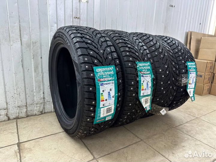 Landspider Arctictraxx 235/50 R21