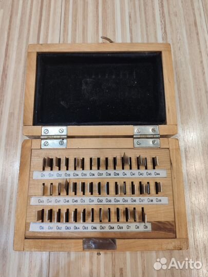 Концевые меры набор №11 класс точности 1