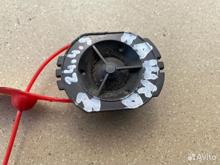 Пищалка двери передняя левая Nissan Qashqai J10