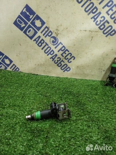 Форсунка Ford Focus 2+ хэтчбек 1.6 2009