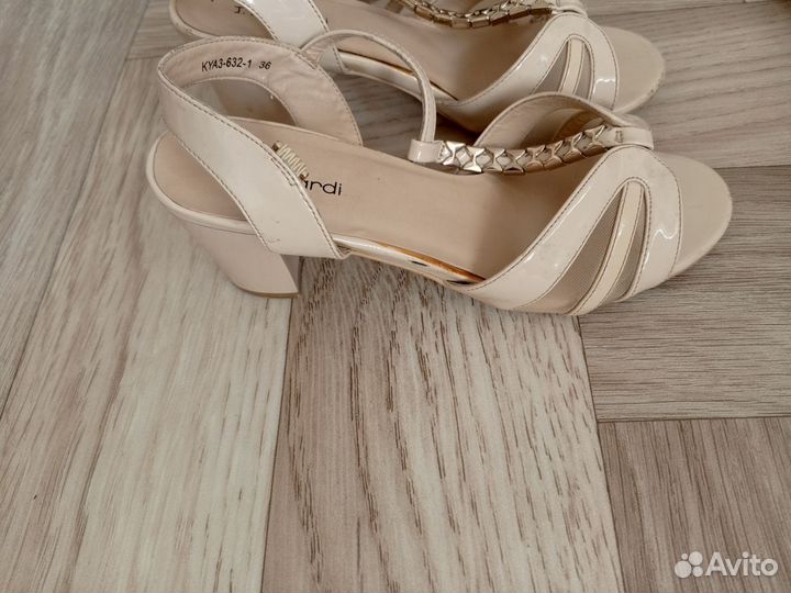 Туфли и босоножки