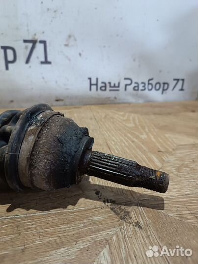 Привод передний левый Ford focus 1