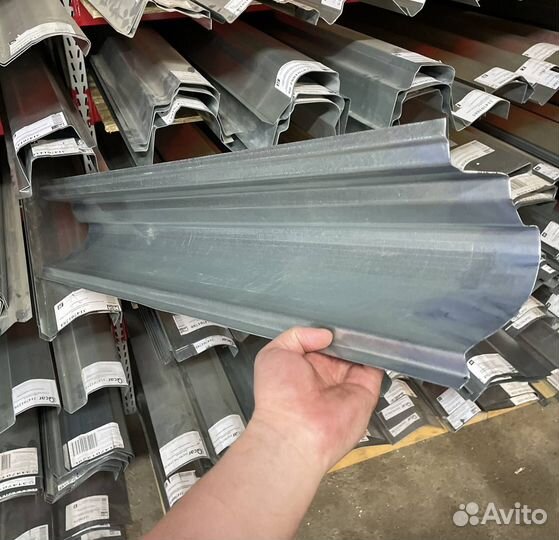 Порог передний Kia Carnival 1 (1998-2002) (1мм) (П