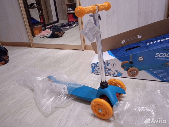 Самокат детский 3х колесный