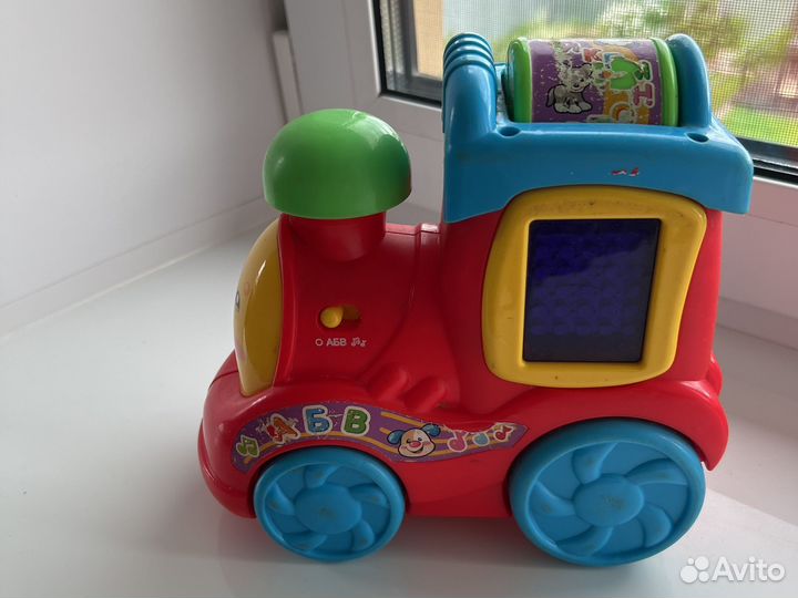 Паровозик музыкальный