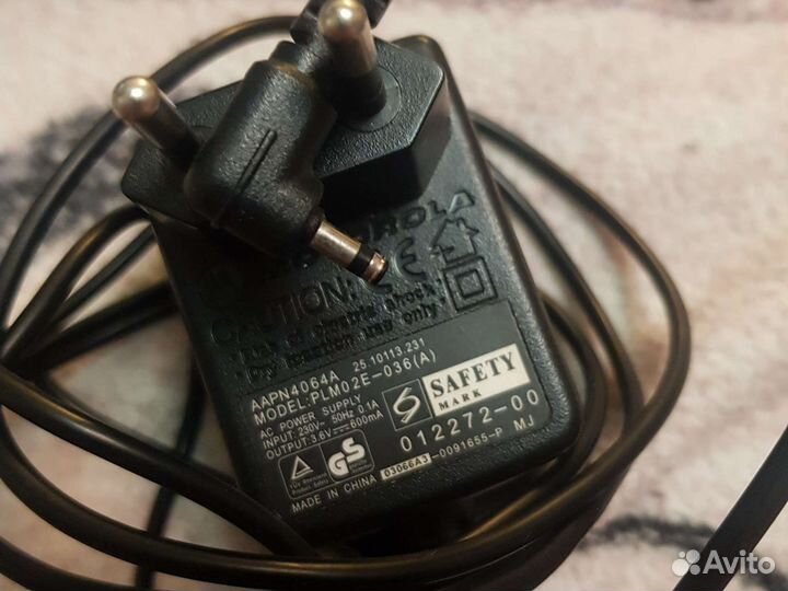 Зарядное устройство для разных телефонов