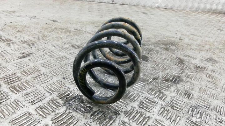 Пружина задняя Suzuki Kizashi