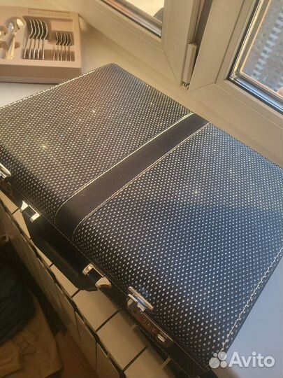 Набор столовых приборов с ножами Swiss Home 32 pcs