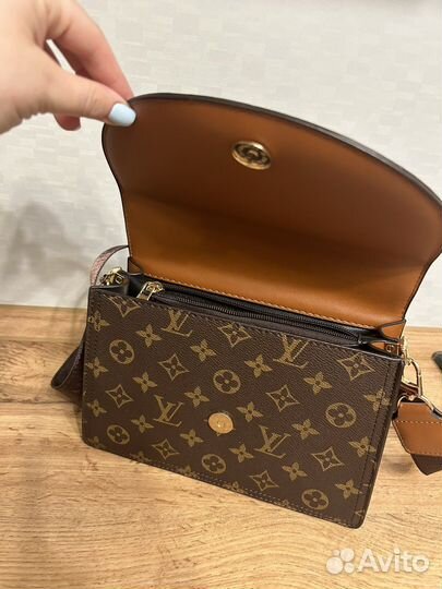 Louis vuitton клатч