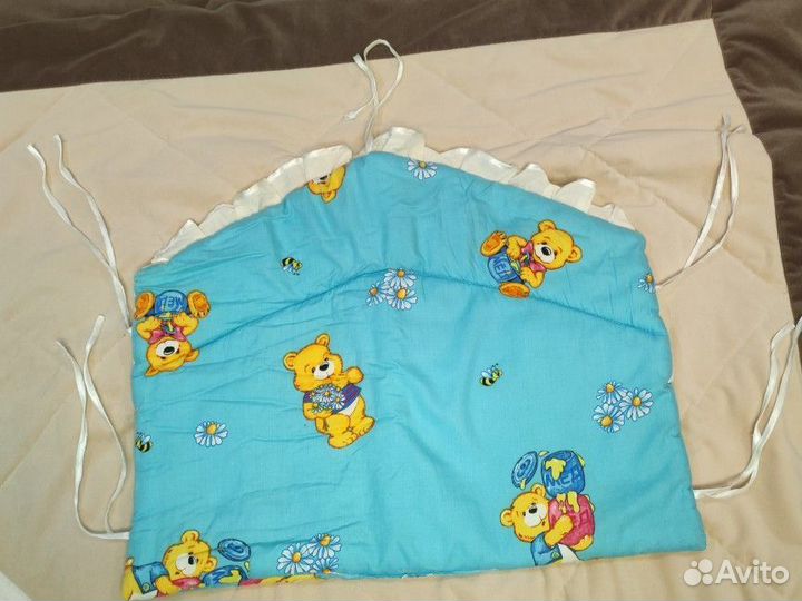 Бортики в детскую кроватку