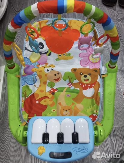 Развивающий коврик с пианино