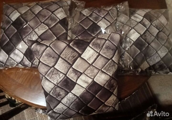 Подушки для стула 4 штуки