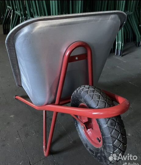 Строительные усиленные тачки 110Л 250кг