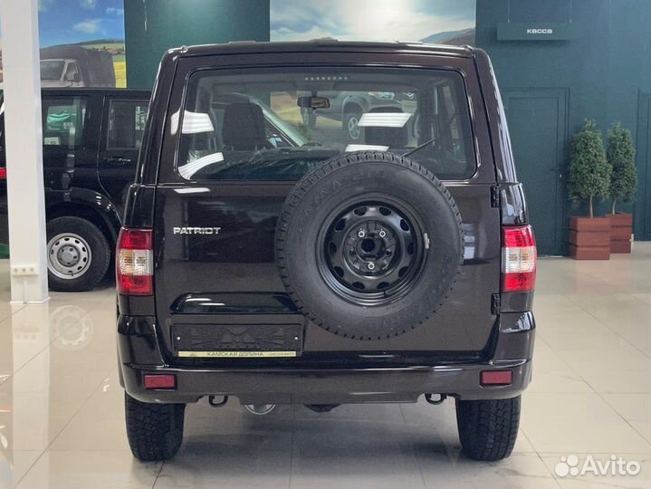 УАЗ Patriot 2.7 МТ, 2022