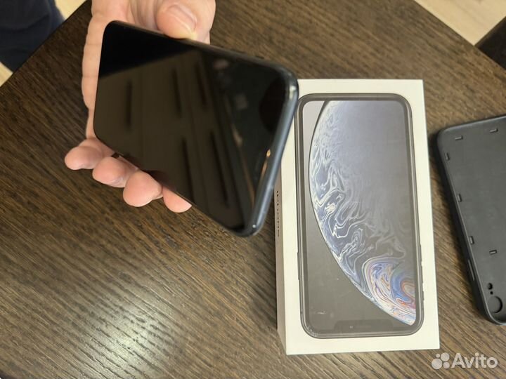 iPhone Xr, 128 ГБ