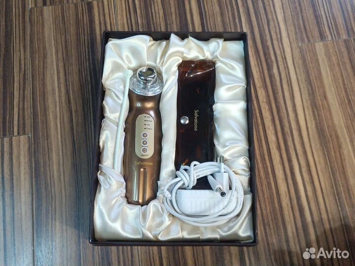 Ультразвуковой массажер для лица