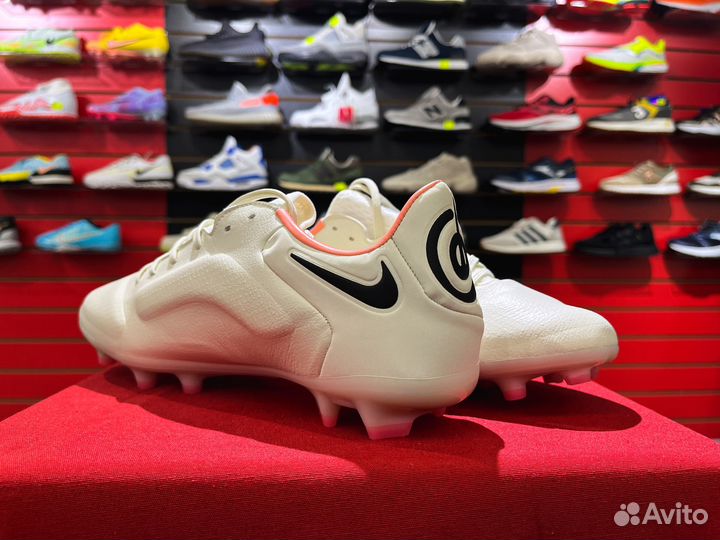 Бутсы Nike Tiempo Legend 9