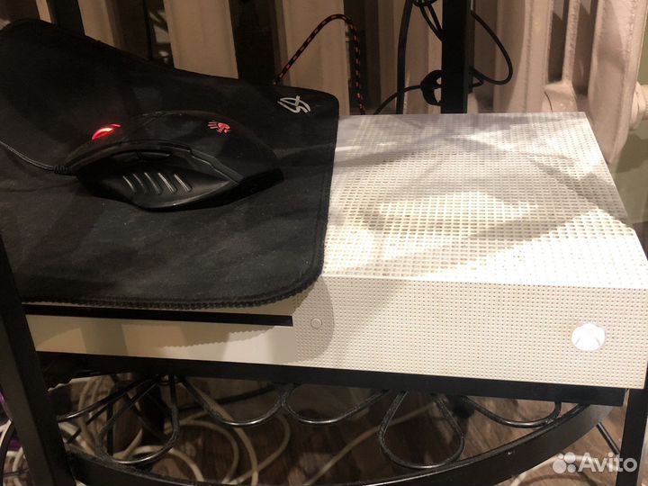 Xbox one s + Геймпад xbox elite