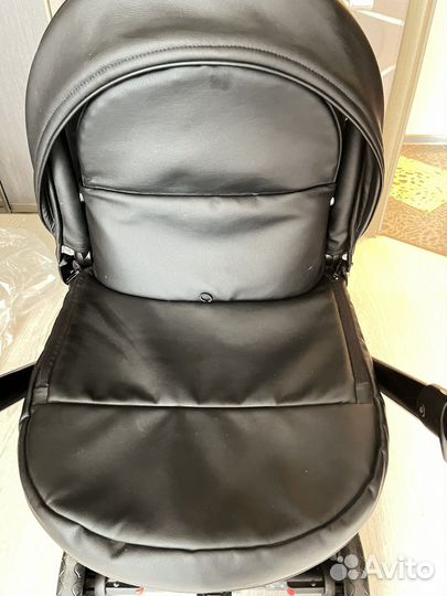 Детская коляска 3 в 1