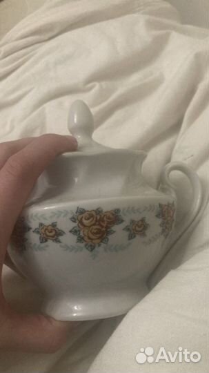 Сервиз Сахарница и 6 чашек