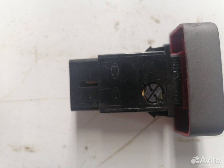 Кнопка (выключатель) Hyundai Accent LC 2006