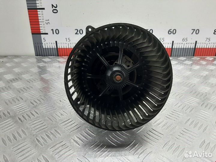 Моторчик печки Ford Focus 2000 1111936