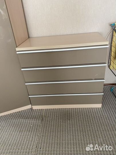 Спальный гарнитур