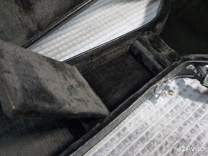 Кейс для бас-гитары (Новый)