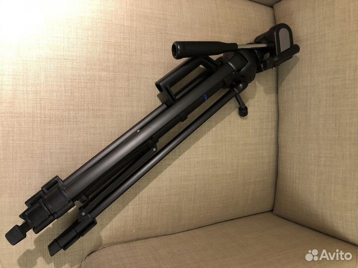 Штатив Vanguard