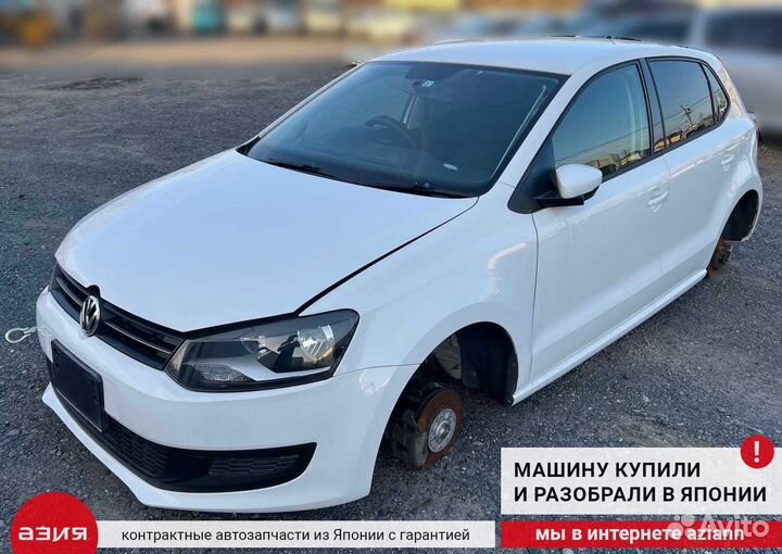 Уплотнитель двери передний левый Volkswagen Polo