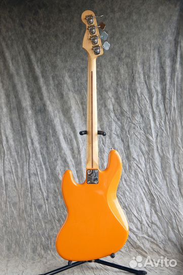 Fender Standard Jazz Bass Mexico 2019 бас-гитара