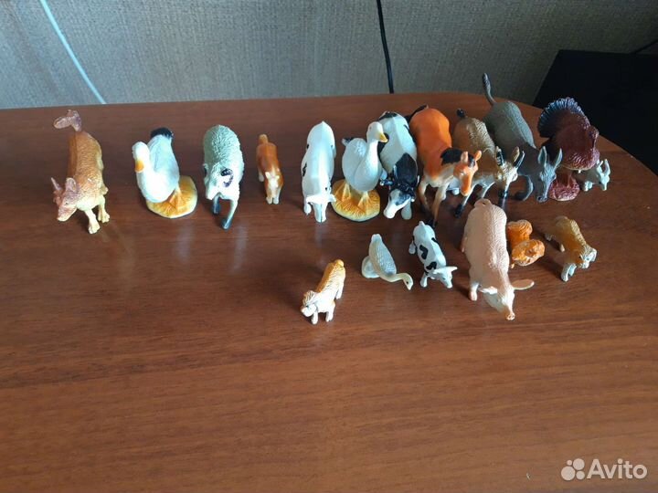 Набор фигурок животных