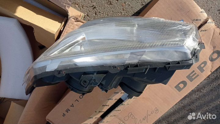 Фары Renault Megane 2