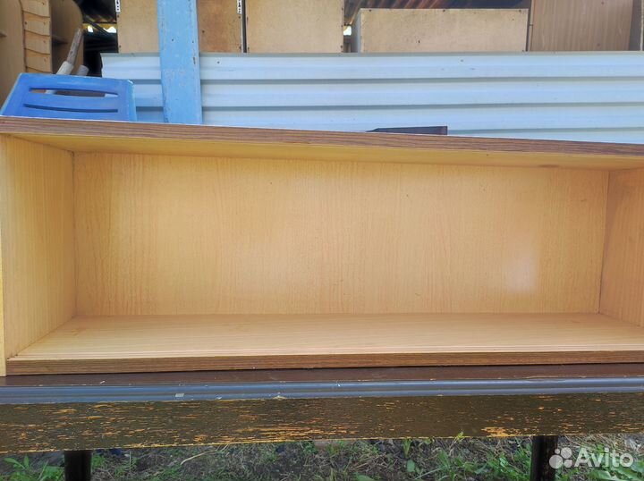 Продам книжные полки