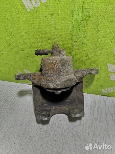 Суппорт передний левый Хендай i30 12-17