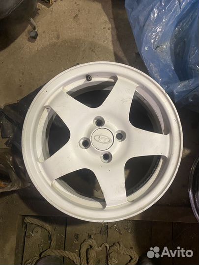 Диски слики r15 184