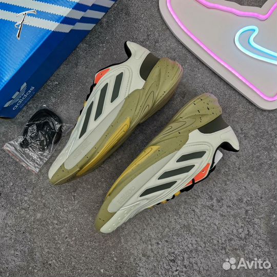 Кроссовки Adidas Ozelia Beige