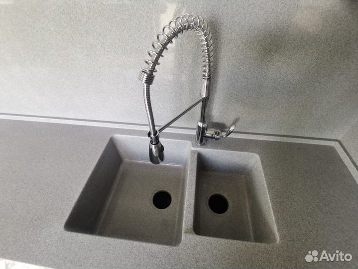 Столешница из искусственного камня