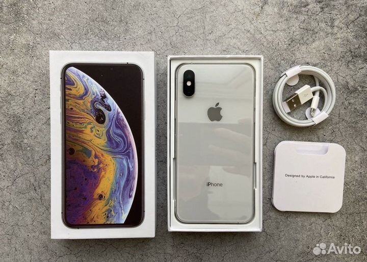 Телефон iPhone xs