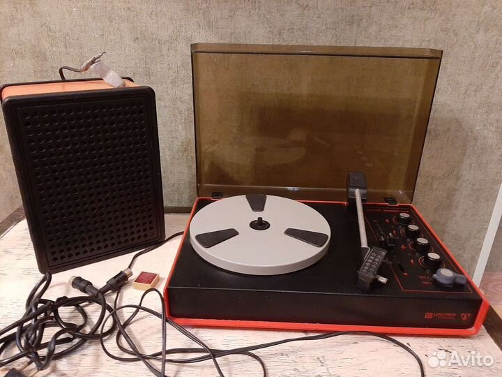 Бронь.Проигрыватель винила Unitra fonika WG-417