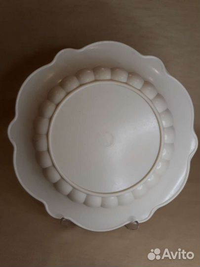 Тарелка колкий пластик / карболит