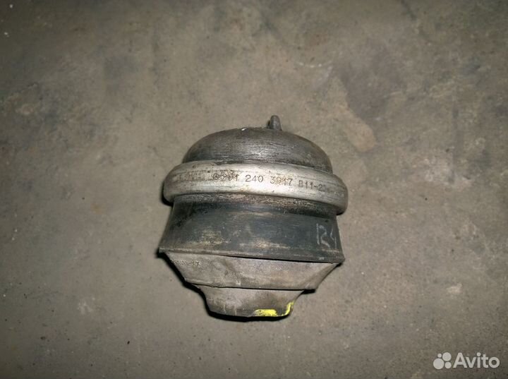 Подушка двигателя mb w124 2.5d
