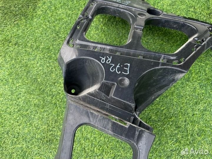 Крепление бампера заднее правое Bmw X6 E72 N63B44A